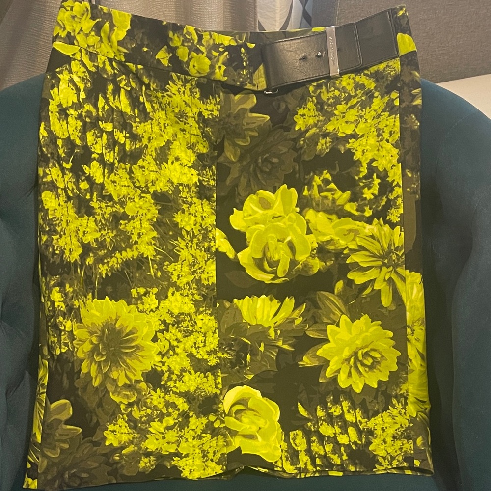 Michael Kors Green and Black Floral Pencil Skirt